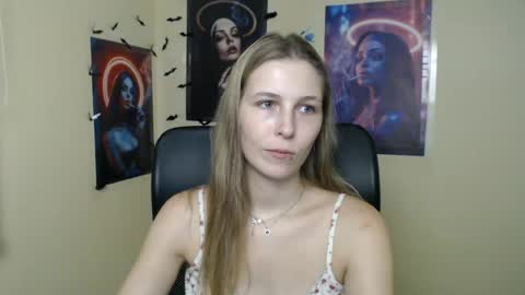 Snapshot of stranger_giirl chatting on 08.03.26 Amalia online show from 08.03.26
