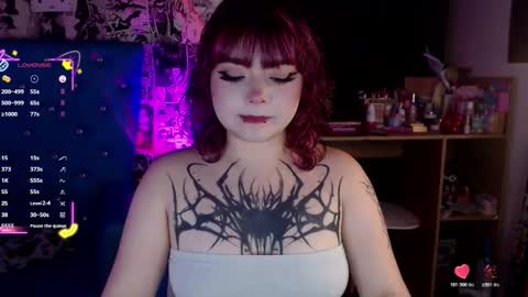 Carla  Independent model  online show from 11.06.25