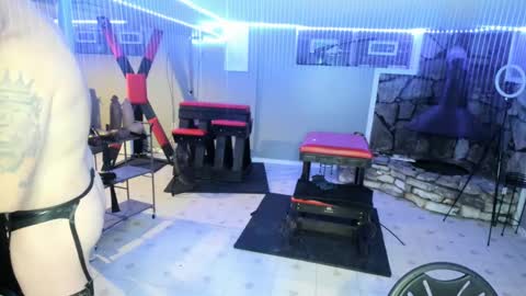 Snapshot of straponbitchboy9867 chatting on 01.14.25 Straponbitchboy strapon humiliation sissy chasisty bdsm online show from 01.14.25