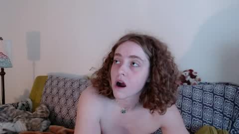 Strawberrylotsacake online show from 04.02.26