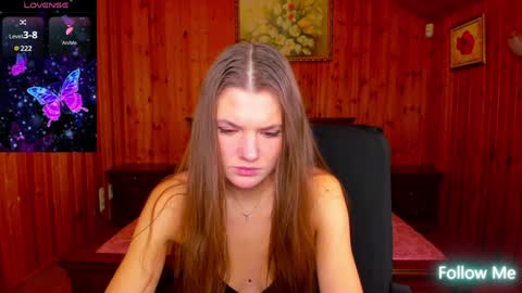 Snapshot of strawberrylux chatting on 12.11.24 Strawberrylux online show from 12.11.24