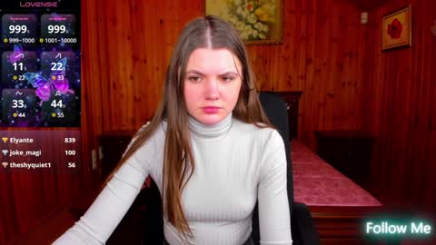 Snapshot of strawberrylux chatting on 01.18.25 Strawberrylux online show from 01.18.25