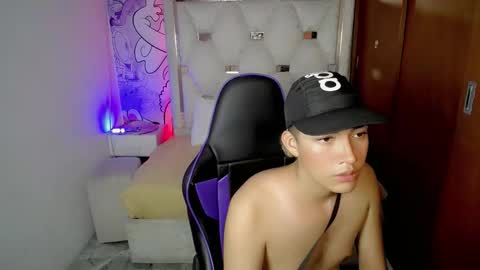 Snapshot of street_poemm_ chatting on 02.22.26 Street online show from 02.22.26