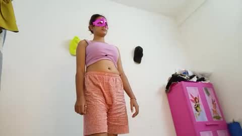 strip_couple_love1 online show from 09.13.25