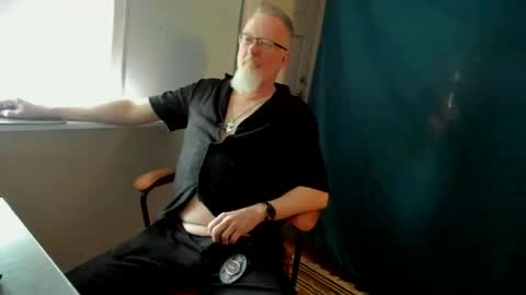strip_m online show from 05.13.26