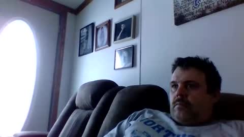 Snapshot of strokenmycock78 chatting on 02.01.26 strokenmycock78 online show from 02.01.26