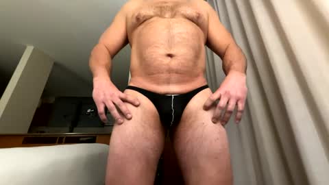 Snapshot of strokin4tokens33 chatting on 02.27.25 strokin4tokens33 online show from 02.27.25