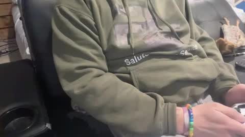 stroking33again online show from 02.24.25