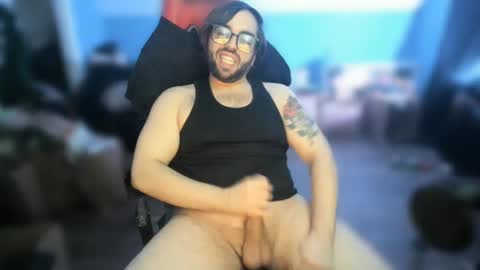 Snapshot of strokingslow420 chatting on 11.10.25 Johnny online show from 11.10.25