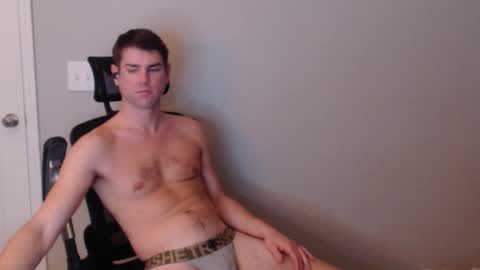 Snapshot of strokinwonder chatting on 11.26.25 Bo Berns online show from 11.26.25