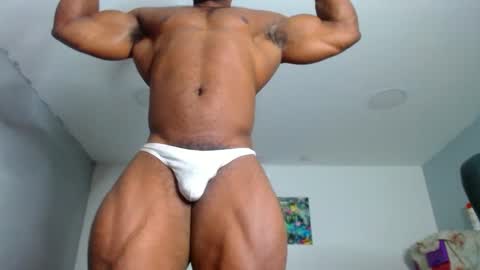 strong_george1 online show from 01.09.25