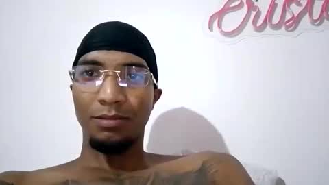 stronganddelicious online show from 09.21.25