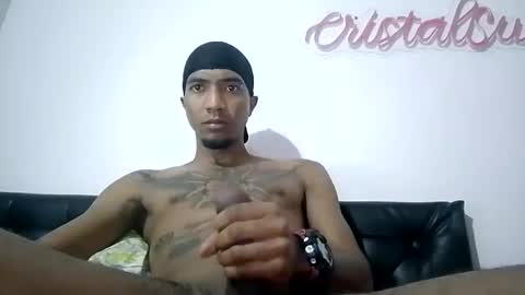 stronganddelicious online show from 10.02.25