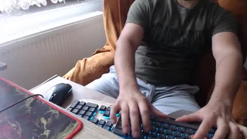 Snapshot of strongcoffee10 chatting on 09.26.25 StrongCoffee online show from 09.26.25