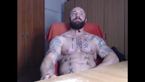 Snapshot of strongivan chatting on 12.23.24 StrongIvan online show from 12.23.24