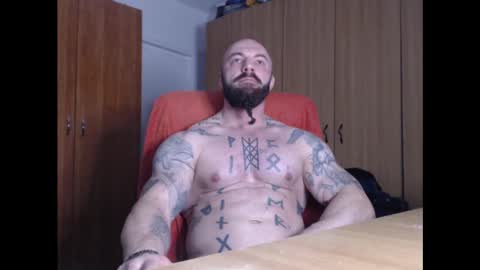 Snapshot of strongivan chatting on 01.06.25 StrongIvan online show from 01.06.25