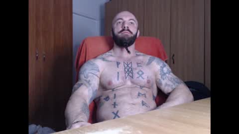 Snapshot of strongivan chatting on 01.23.25 StrongIvan online show from 01.23.25