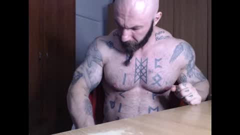 Snapshot of strongivan chatting on 01.29.25 StrongIvan online show from 01.29.25