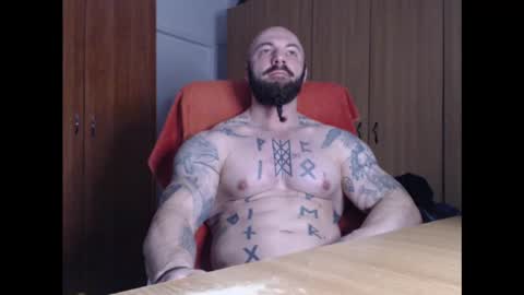 Snapshot of strongivan chatting on 02.01.25 StrongIvan online show from 02.01.25