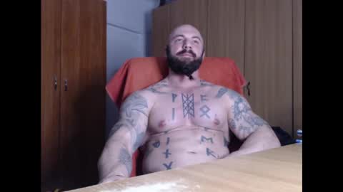 Snapshot of strongivan chatting on 03.06.25 StrongIvan online show from 03.06.25