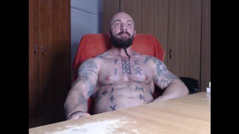 Snapshot of strongivan chatting on 10.06.25 StrongIvan online show from 10.06.25