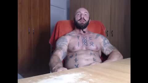 Snapshot of strongivan chatting on 06.10.26 StrongIvan online show from 06.10.26