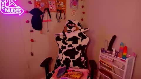 Strwbby online show from 02.01.26