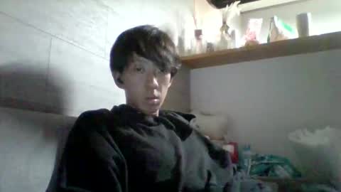 Snapshot of sttkm chatting on 10.26.25 Asian boy online show from 10.26.25