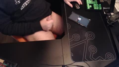 Snapshot of stud69861714 chatting on 12.29.24 stud69861714 online show from 12.29.24