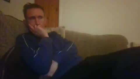 Snapshot of stuuuey73 chatting on 11.08.25 stuuuey73 online show from 11.08.25