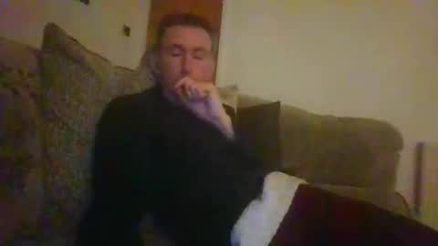 Snapshot of stuuuey73 chatting on 11.10.25 stuuuey73 online show from 11.10.25