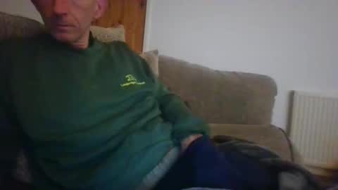 Snapshot of stuuuey73 chatting on 01.10.26 stuuuey73 online show from 01.10.26