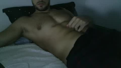 Snapshot of stv8000 chatting on 12.03.25 STV8000 online show from 12.03.25