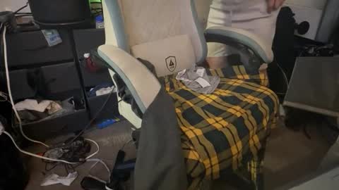 sub_boy221059 online show from 10.28.25