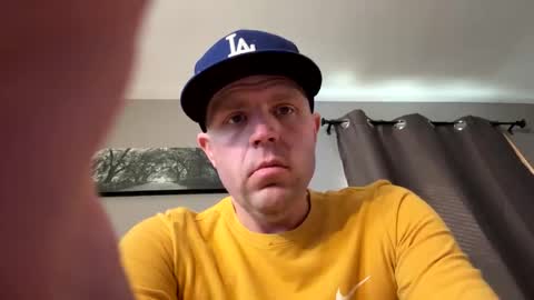 submissivebrett381 online show from 02.15.26