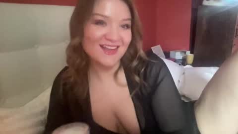 Snapshot of submissivescarletxo chatting on 02.18.26 Scarlet online show from 02.18.26