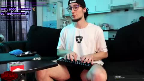 Im Substanc3  online show from 10.08.25