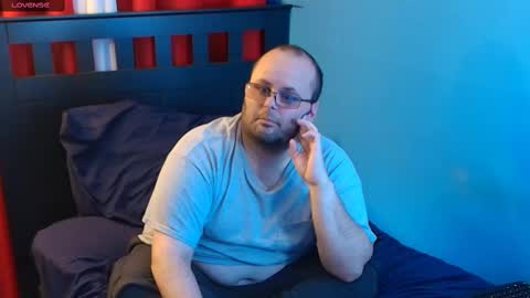 Snapshot of subzero_2689 chatting on 10.14.25 subzero online show from 10.14.25