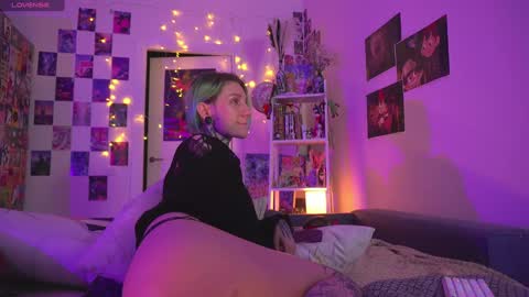 succubus_66 online show from 01.08.25