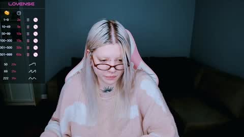 succubus_leslie online show from 01.03.25