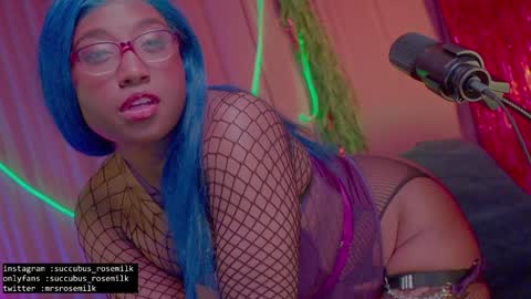 Succubus RoseMilk online show from 01.28.25