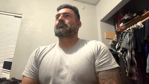 Snapshot of sucio72 chatting on 09.26.25 Sucio online show from 09.26.25