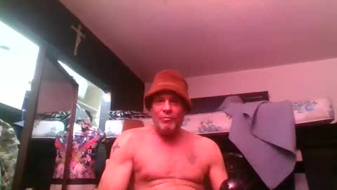 SUCKITU812 online show from 12.26.24