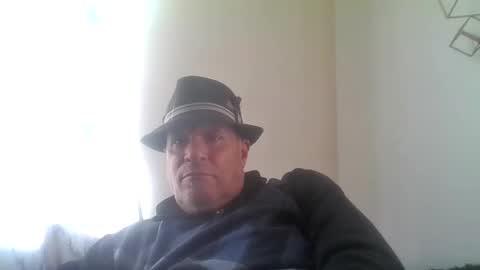 SUCKITU812 online show from 02.27.25