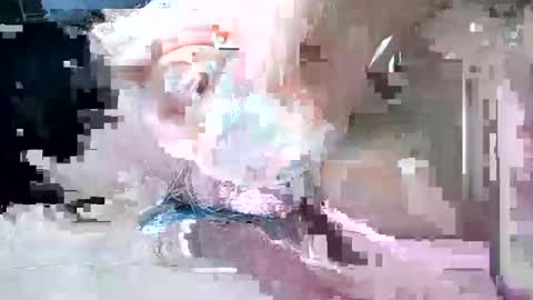 Snapshot of suesser0009 chatting on 01.05.25 Martin sweetboy online show from 01.05.25