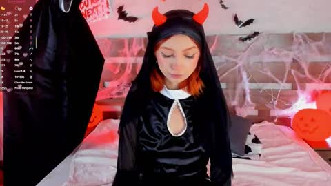 Agata online show from 10.31.25