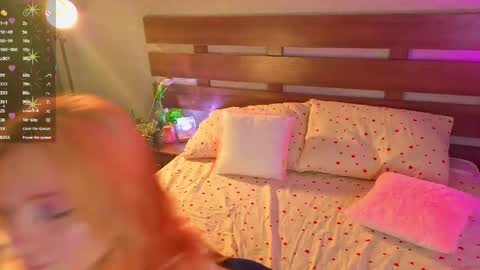 Snapshot of sugar__girl chatting on 04.28.26 Agata online show from 04.28.26