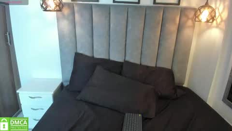 sugar_bunny__ online show from 01.10.26