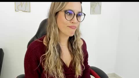 sugar_milff online show from 01.28.25