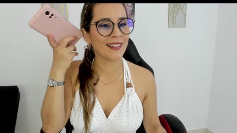 sugar_milff online show from 02.26.25